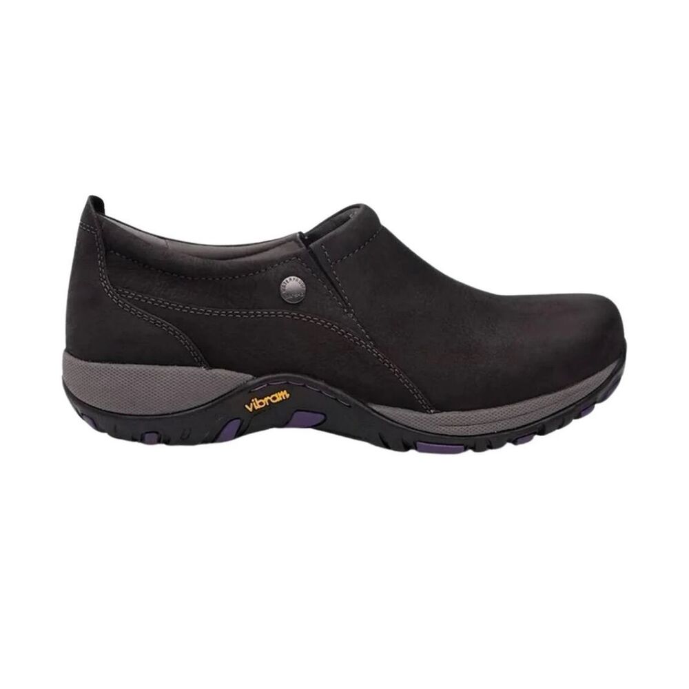 Dansko Patti Vibram Women’s 9/9.5 Waterproof leather Black Comfort Walking Shoes
